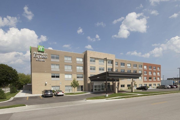 Gallery - Holiday Inn Express And Suites Kalamazoo West, An Ihg Hotel