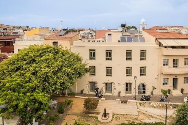 Gallery - Fileas Art Hotel