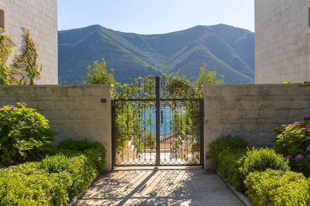 Gallery - Huma Kotor Bay Hotel And Villas