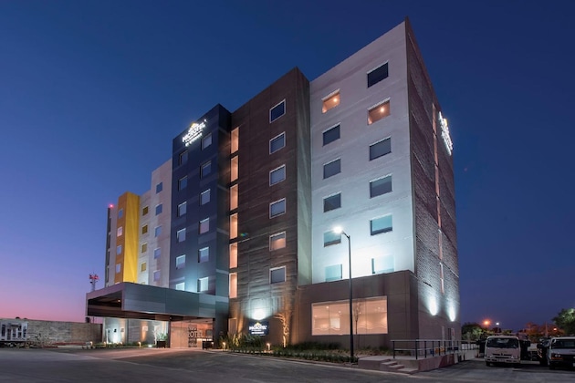 Gallery - Microtel Inn & Suites By Wyndham San Luis Potosi