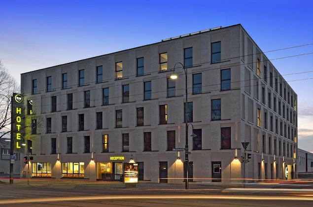 Gallery - B&B Hotel Magdeburg-City