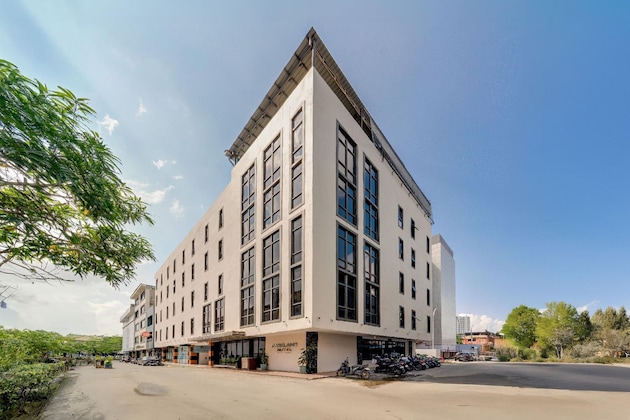 Gallery - Barelang Hotel Nagoya Batam