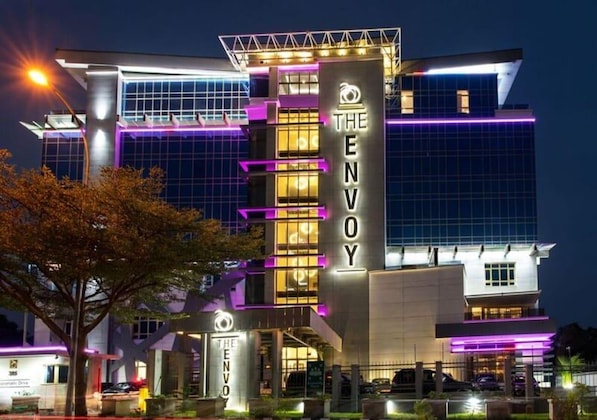 Gallery - The Envoy Hotel