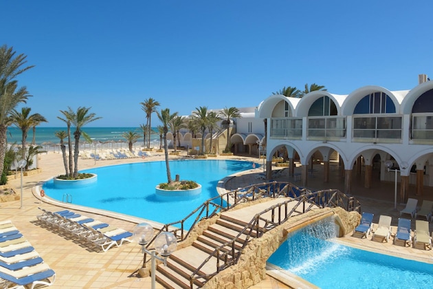 Gallery - Monarque Dar Jerba Narjess