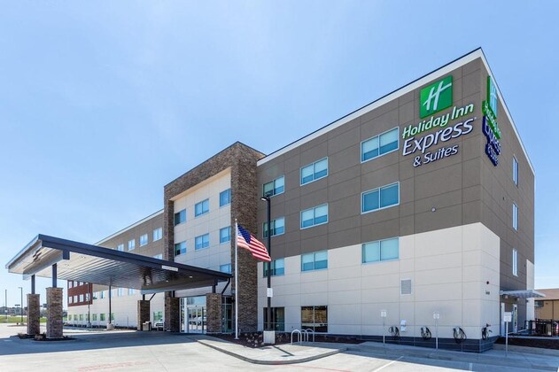 Gallery - Holiday Inn Express & Suites Springfield North