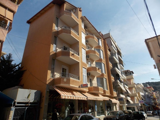 Gallery - Veli