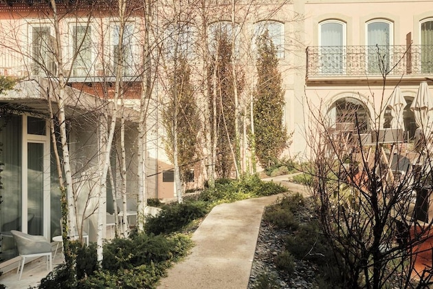 Gallery - Catalonia Porto
