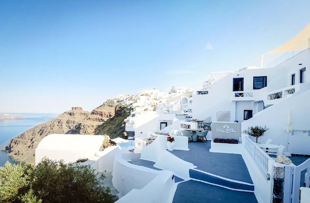 Gallery - Chic Hotel Santorini