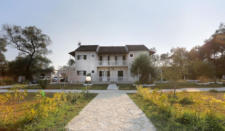 Gallery - Alykes Family Resort