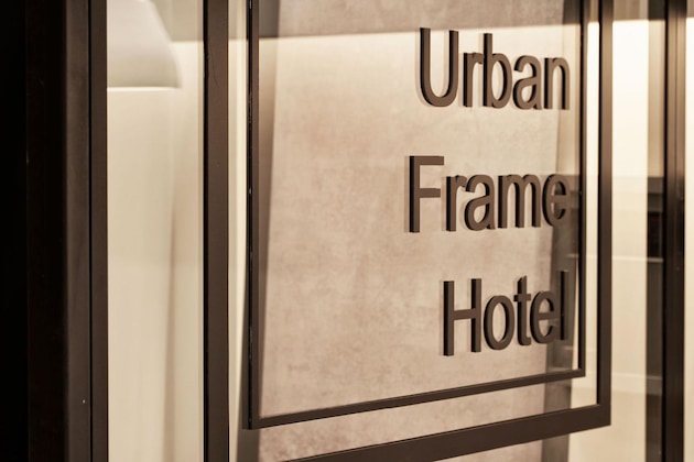Gallery - Urban Frame Plaka
