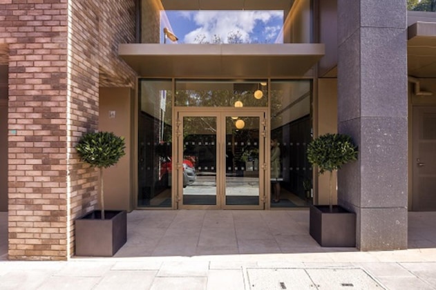 Gallery - Emerson Court Apartments