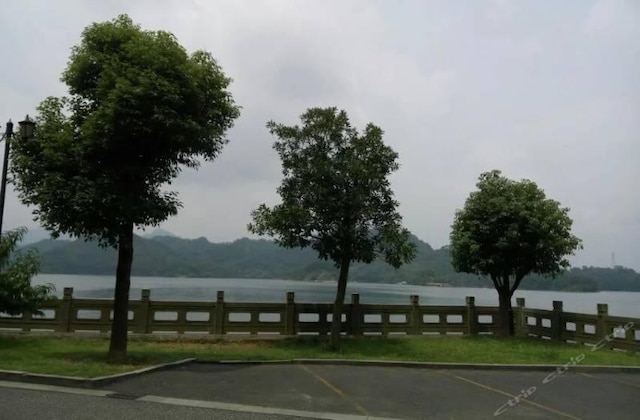 Gallery - Wangdao Holiday Inn In Qiandao Lake