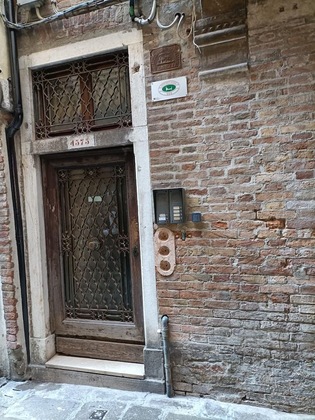 Gallery - Rialto Botteri Apartments