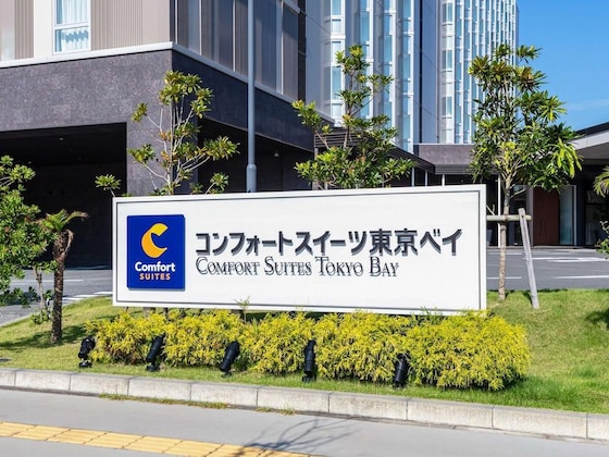 Gallery - Comfort Suites Tokyo Bay