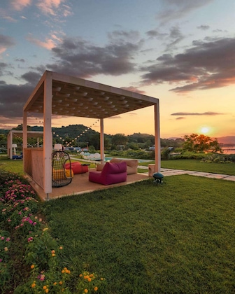 Gallery - Mount Athos Resort