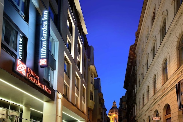 Gallery - Hilton Garden Inn Budapest City Centre