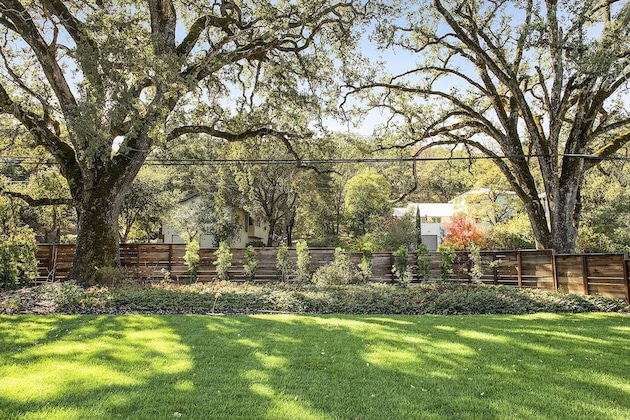 Gallery - Vineyard Villa