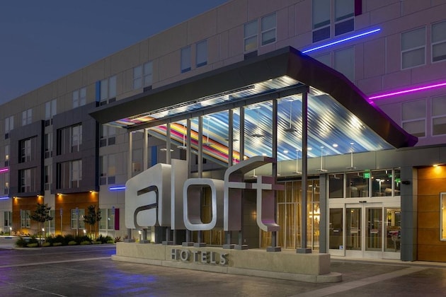 Gallery - Aloft Waco Baylor