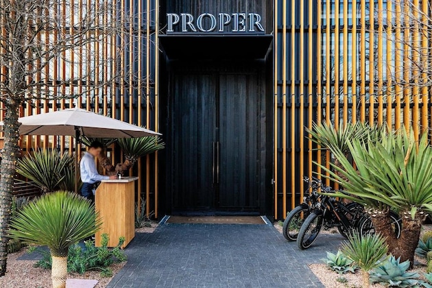 Gallery - Austin Proper Hotel, A Member Of Design Hotels