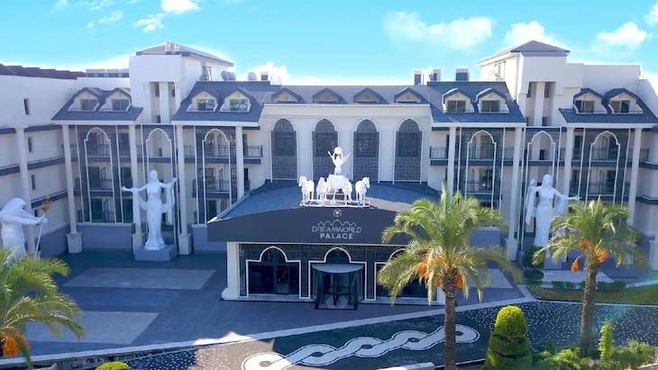 Gallery - Dream World Palace