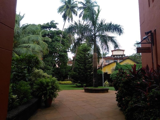 Gallery - The Baga Marina Beach Resort & Hotel