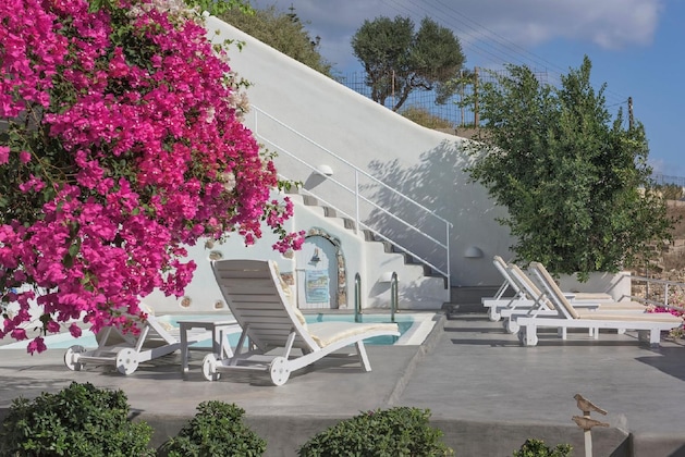 Gallery - White Cave Private Villa
