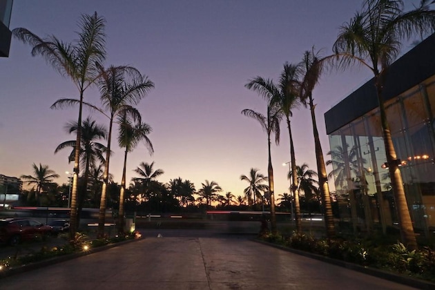 Gallery - Holiday Inn & Suites Puerto Vallarta Marina & Golf By Ihg