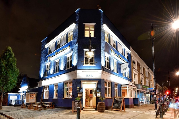 Gallery - The Bridge In Barnes