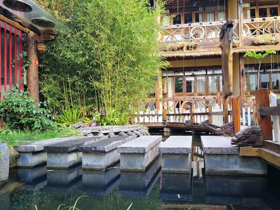 Gallery - China Old Story Inn Lijiang Elite Garden