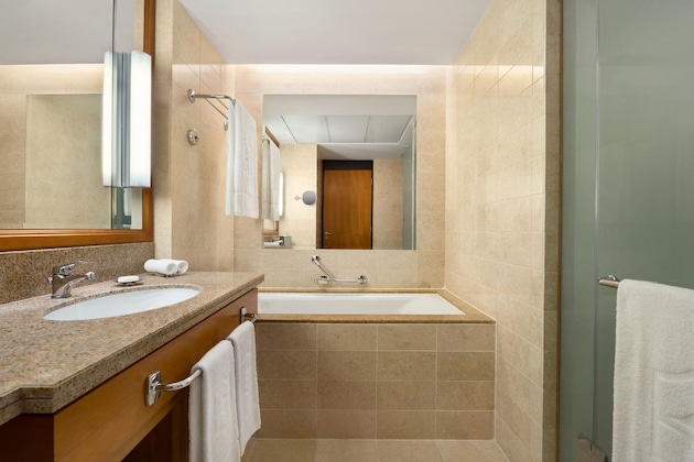 Gallery - Hilton Muscat Al Bandar