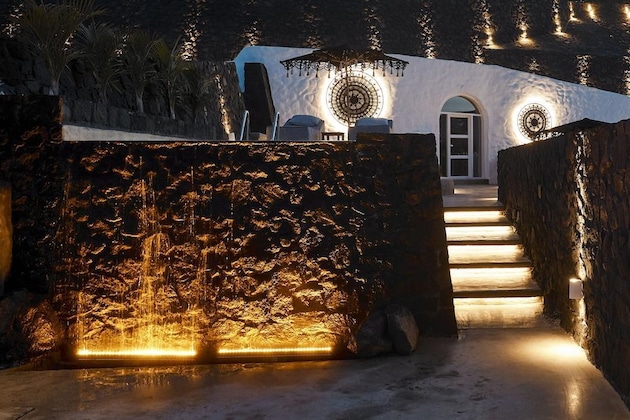 Gallery - Theano Apartment