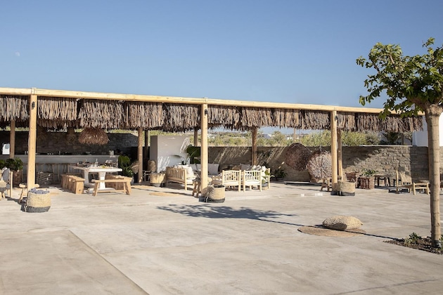 Gallery - Seesoo Paros Beachfront Resort