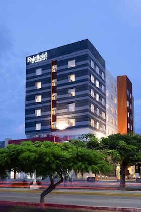 Gallery - Fairfield Inn & Suites By Marriott Cancun Downtown