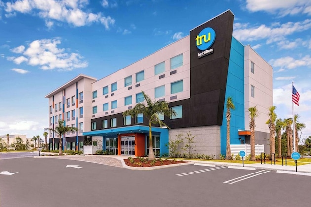 Gallery - Tru By Hilton Port St. Lucie Tradition