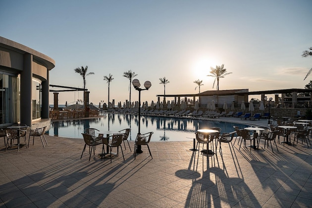Gallery - Atlantica Caldera Beach