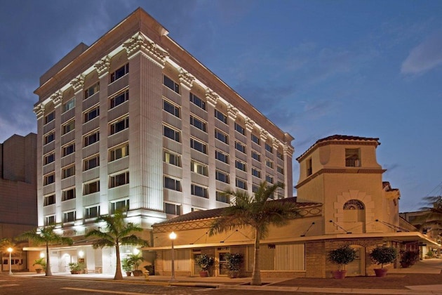 Gallery - The Banyan Hotel Fort Myers, Tapestry Collection by Hilton