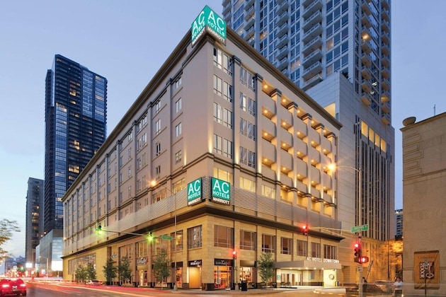 Gallery - AC Hotels by Marriott Chicago Downtown