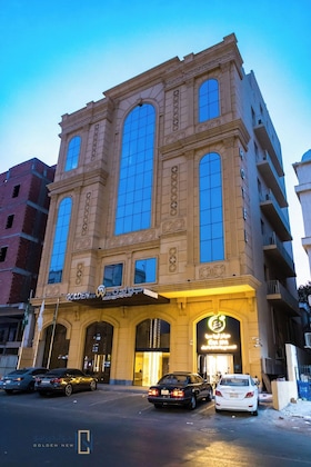 Gallery - Golden New Quraish