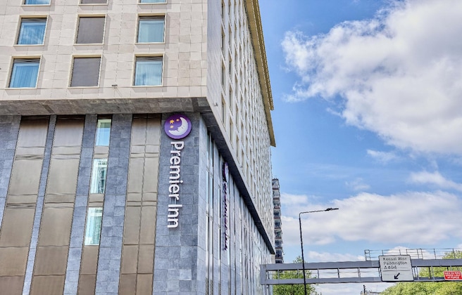 Gallery - Premier Inn London Paddington (Paddington Basin)