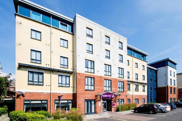 Gallery - Premier Inn London Paddington