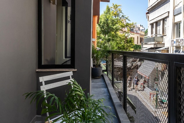 Gallery - Melo Athens