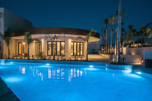 Gallery - Noble Hotel Suites - Adults Only