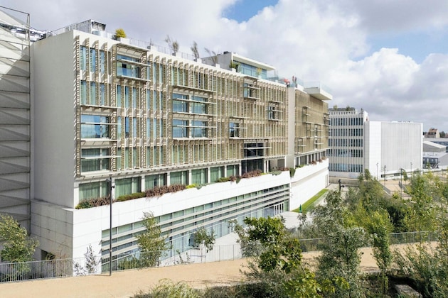 Gallery - Renaissance Porto Lapa Hotel