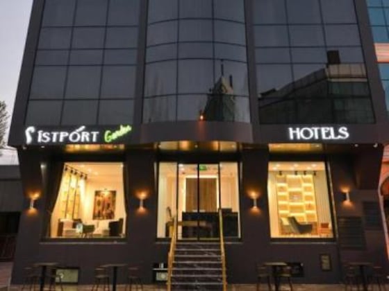 Gallery - Istport Garden