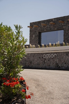 Gallery - Amor Hideaway Villas Santorini