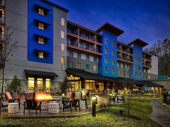 Gallery - Embassy Suites By Hilton Gatlinburg Resort