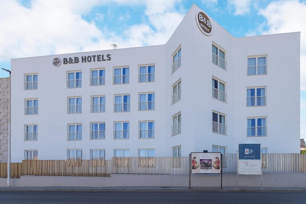 Gallery - B&B HOTEL Sassari