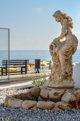 Gallery - Yria Beach