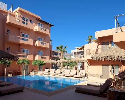 Gallery - High Beach Resort