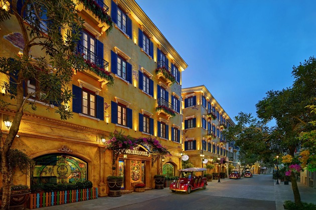 Gallery - Venice Hotel Phu Quoc - Free Hon Thom Island Waterpark Cable Car & Sunset Town Tour